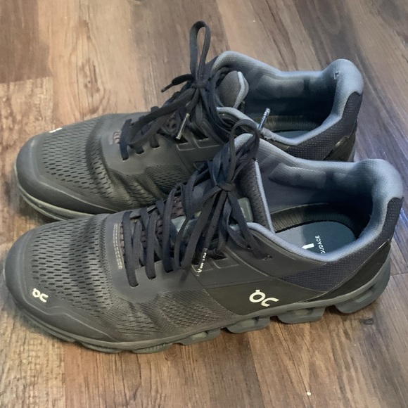 On Cloudace Black / Eclipse - Picture 2 of 6